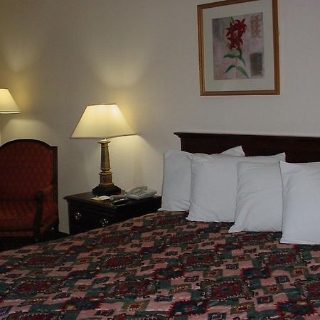 Rodeway Inn Montgomery Pokój zdjęcie