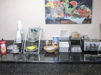 Rodeway Inn Montgomery Zewnętrze zdjęcie
